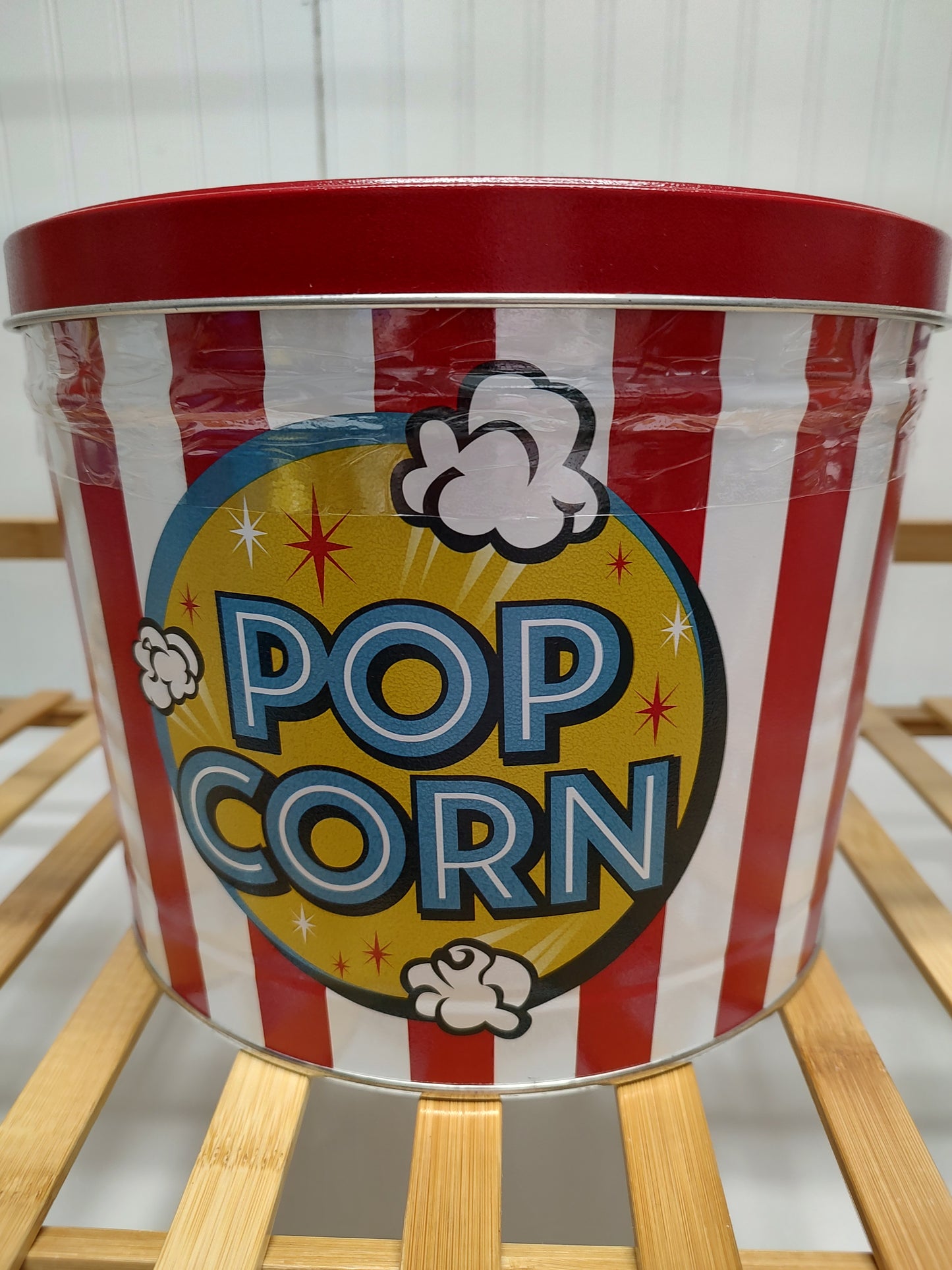 Popular NFL, College Football, Festive & Vintage Popcorn Tins