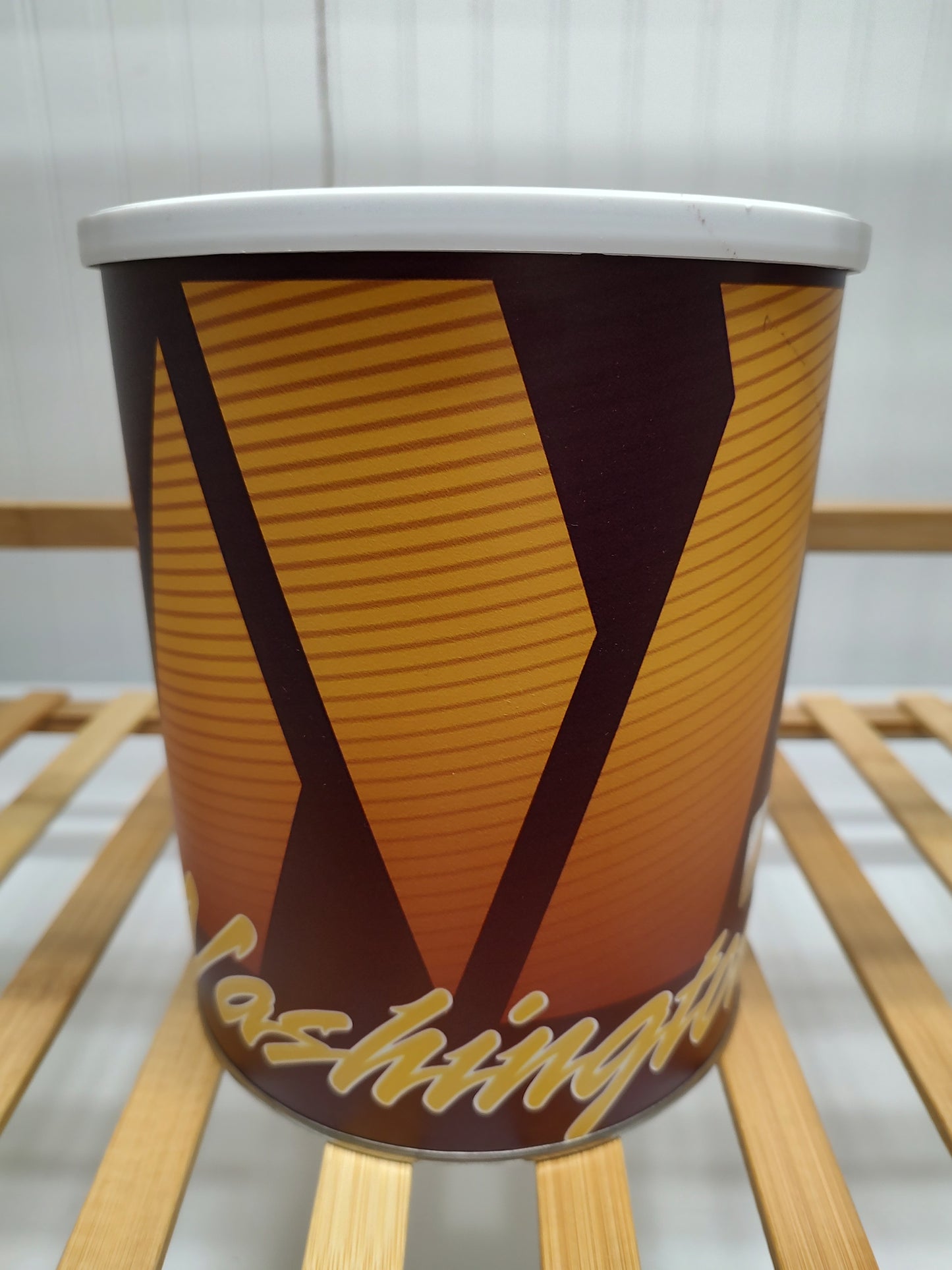 Popular NFL, College Football, Festive & Vintage Popcorn Tins